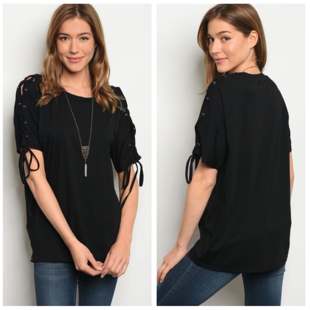🎀1 MEDIUM LEFT🎀 Black Lace Up Sleeve Top